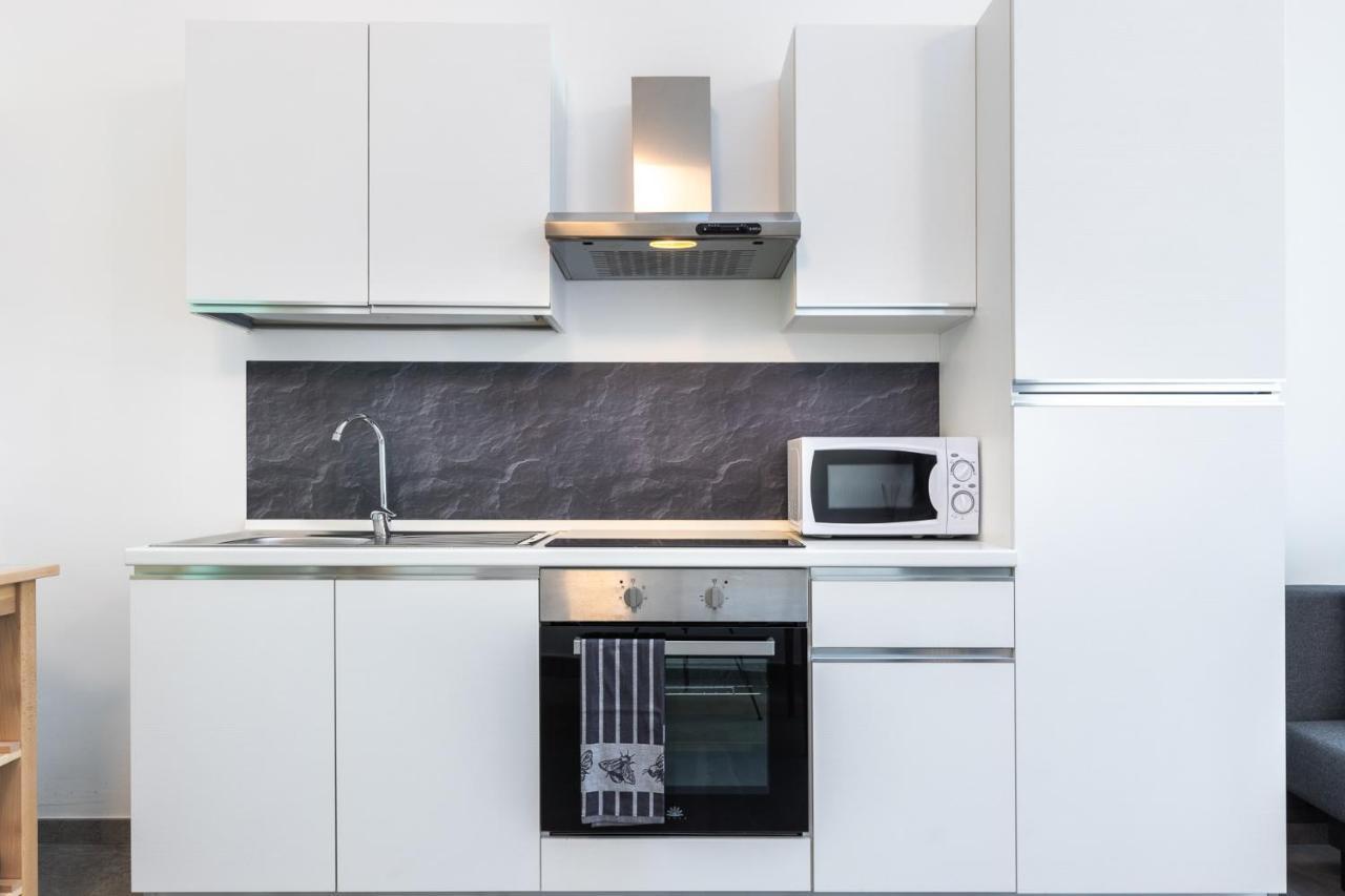 Exclusive Loft Crocetta - Free Private Parking & Wi-Fi - 5 Min To Metro Nizza - Ac Turim Exterior foto